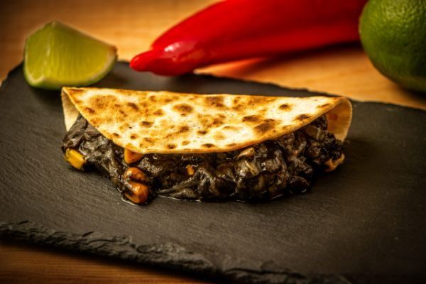 tko taco de huitlacoche
